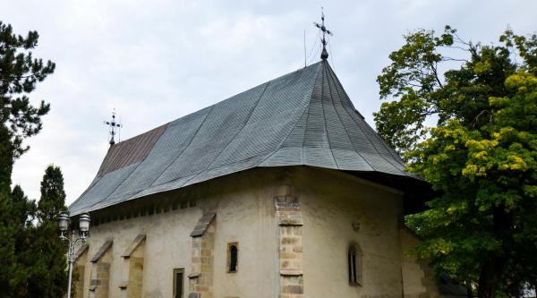 MăNăSTIREA BOGDANA
